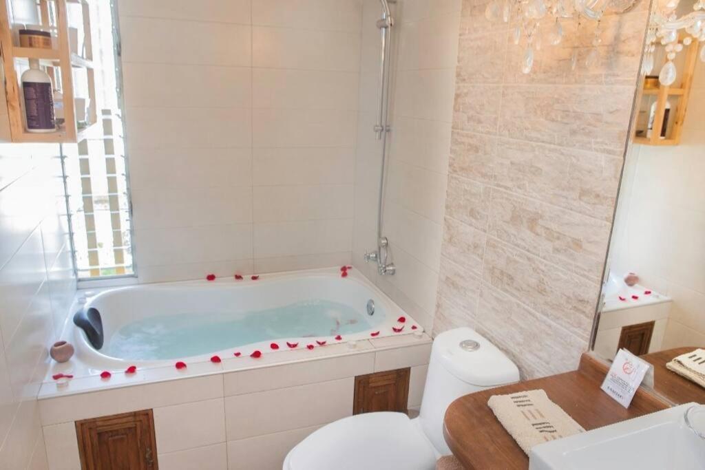 Departamento Jacuzzi Miraflores Lima Exterior photo